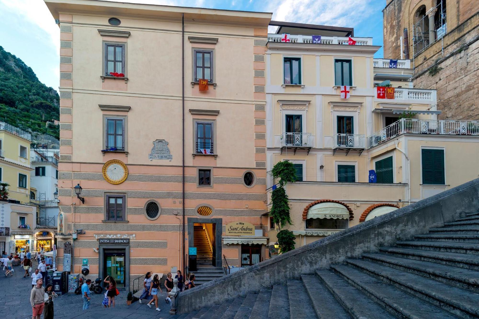 D'amalfi Hospitality Hotel